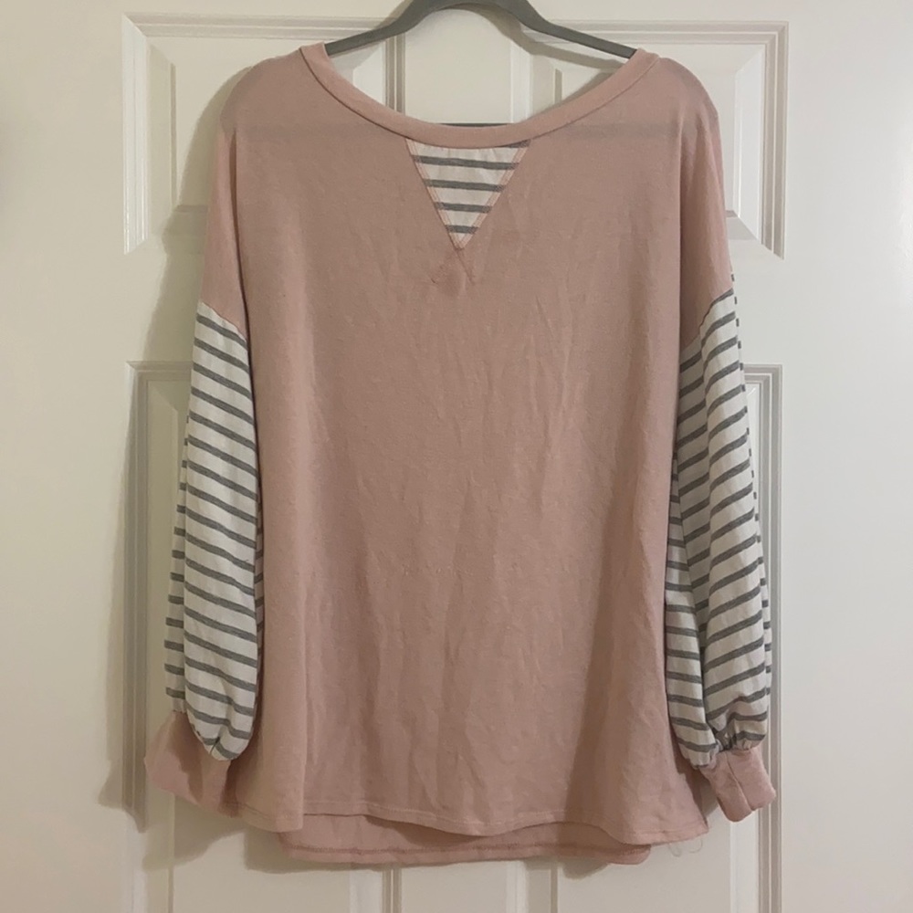 🧡 Women’s top